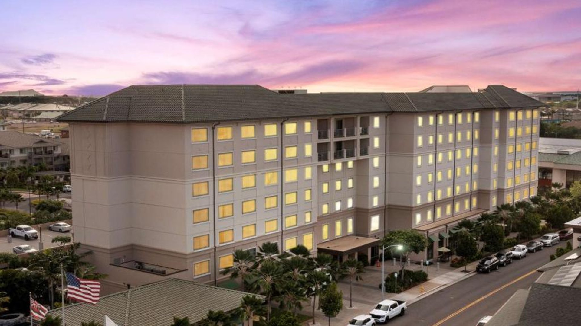 Embassy Suites By Hilton Oahu Kapolei - FREE Breakfast in in Kapolei, United States