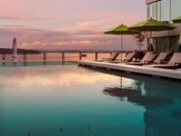 ホテルサムネイル1