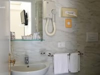 Hotel thumbnail 16