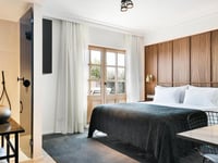 Hotel thumbnail 2