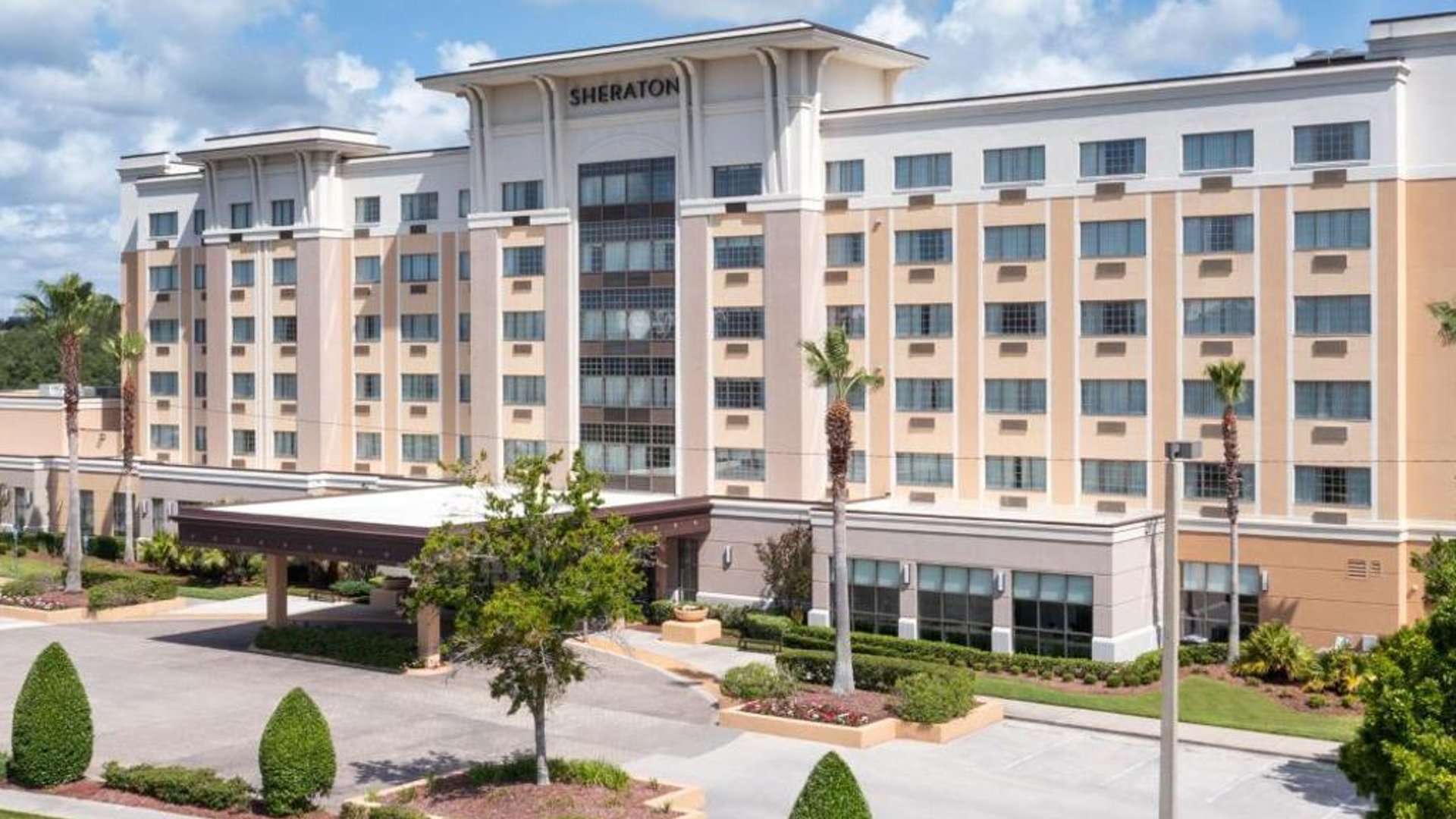 Sheraton Jacksonville Hotel in in Deerwood Club, United States