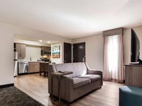 Hotel thumbnail 10