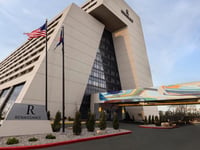 Hotel-miniature 1