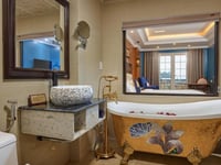 Hotel thumbnail 10