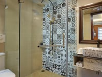 Hotel thumbnail 11