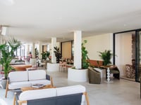 Hotel thumbnail 2