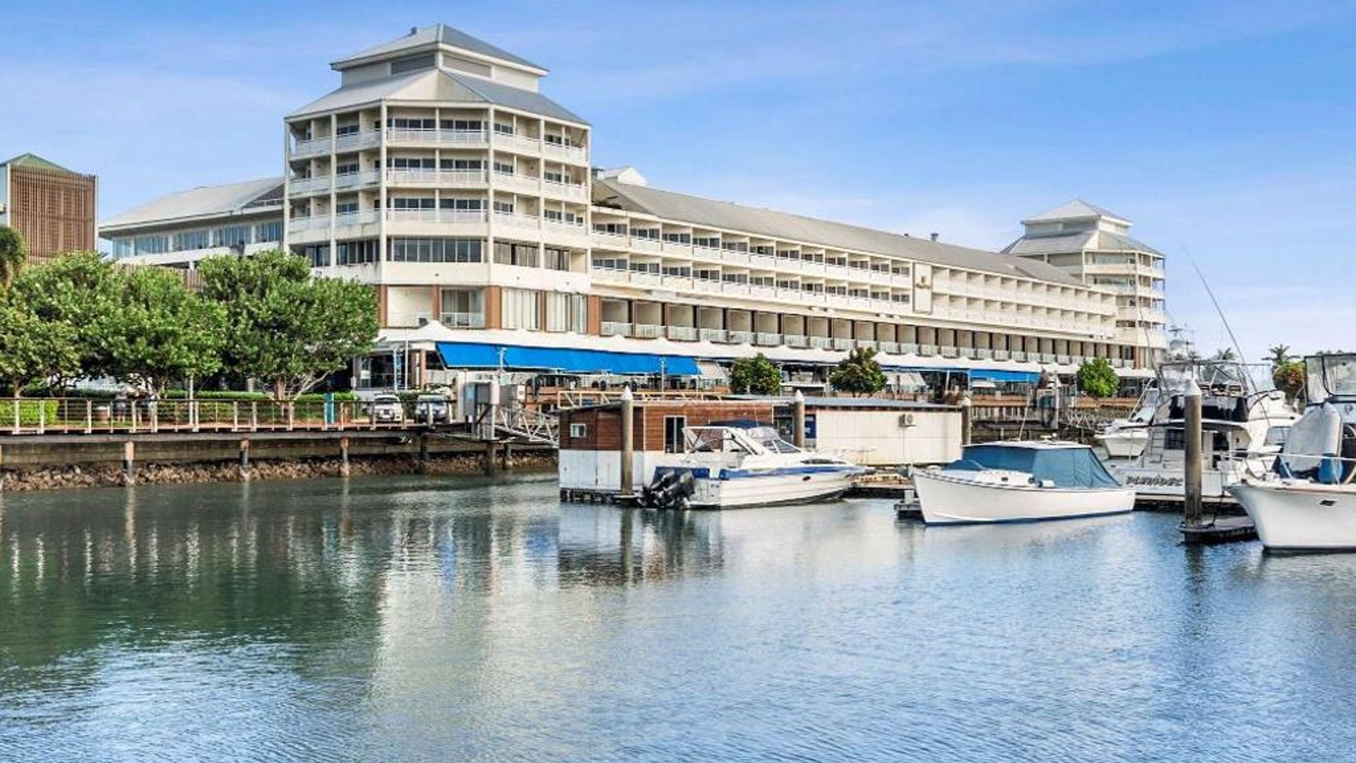 Shangri-La The Marina, Cairns in in Cairns, Australia