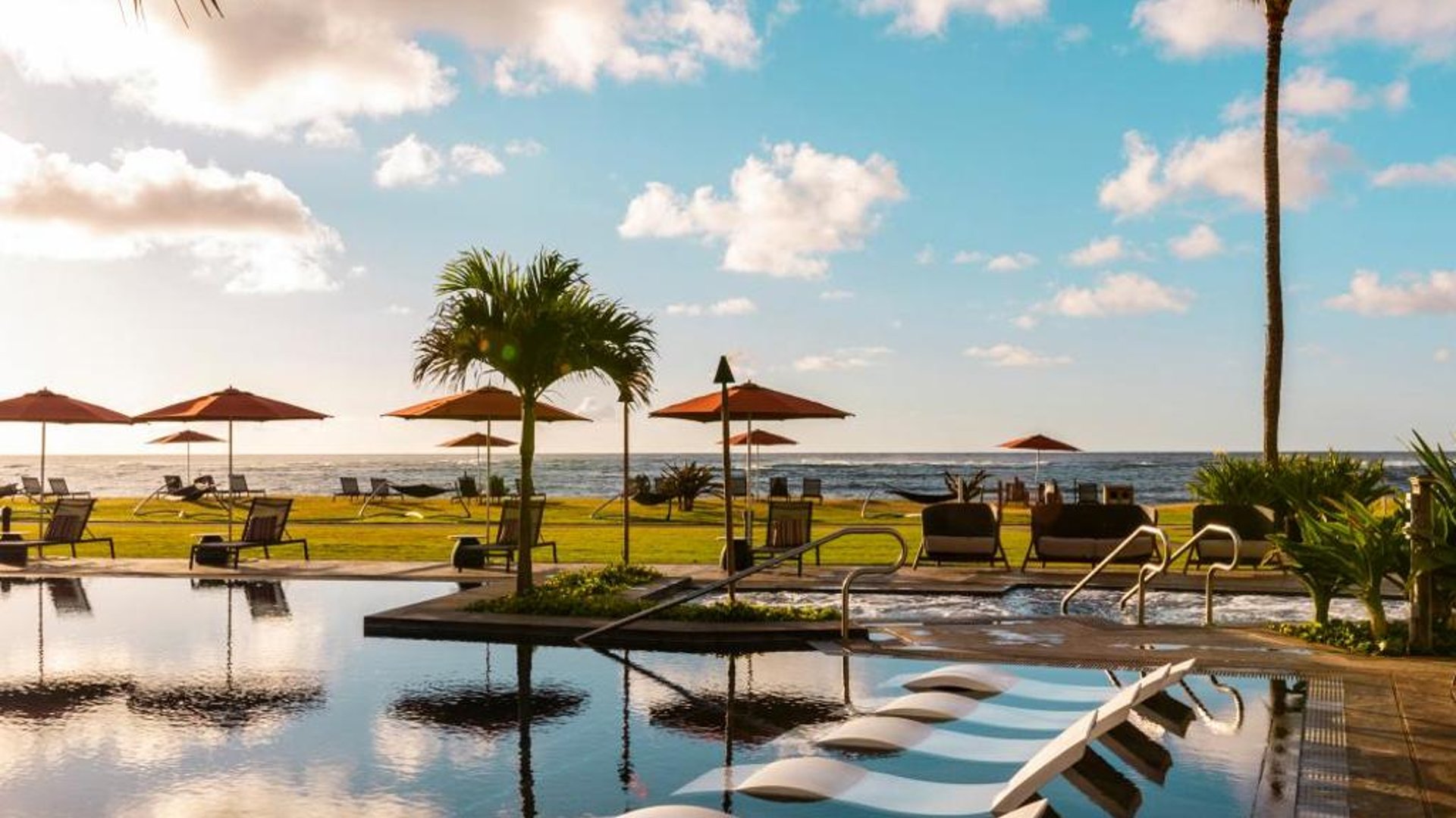 Sheraton Kauai Coconut Beach Resort in in Kapaa, United States