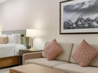 Hotel thumbnail 12