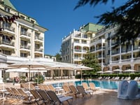 Hotel thumbnail 12