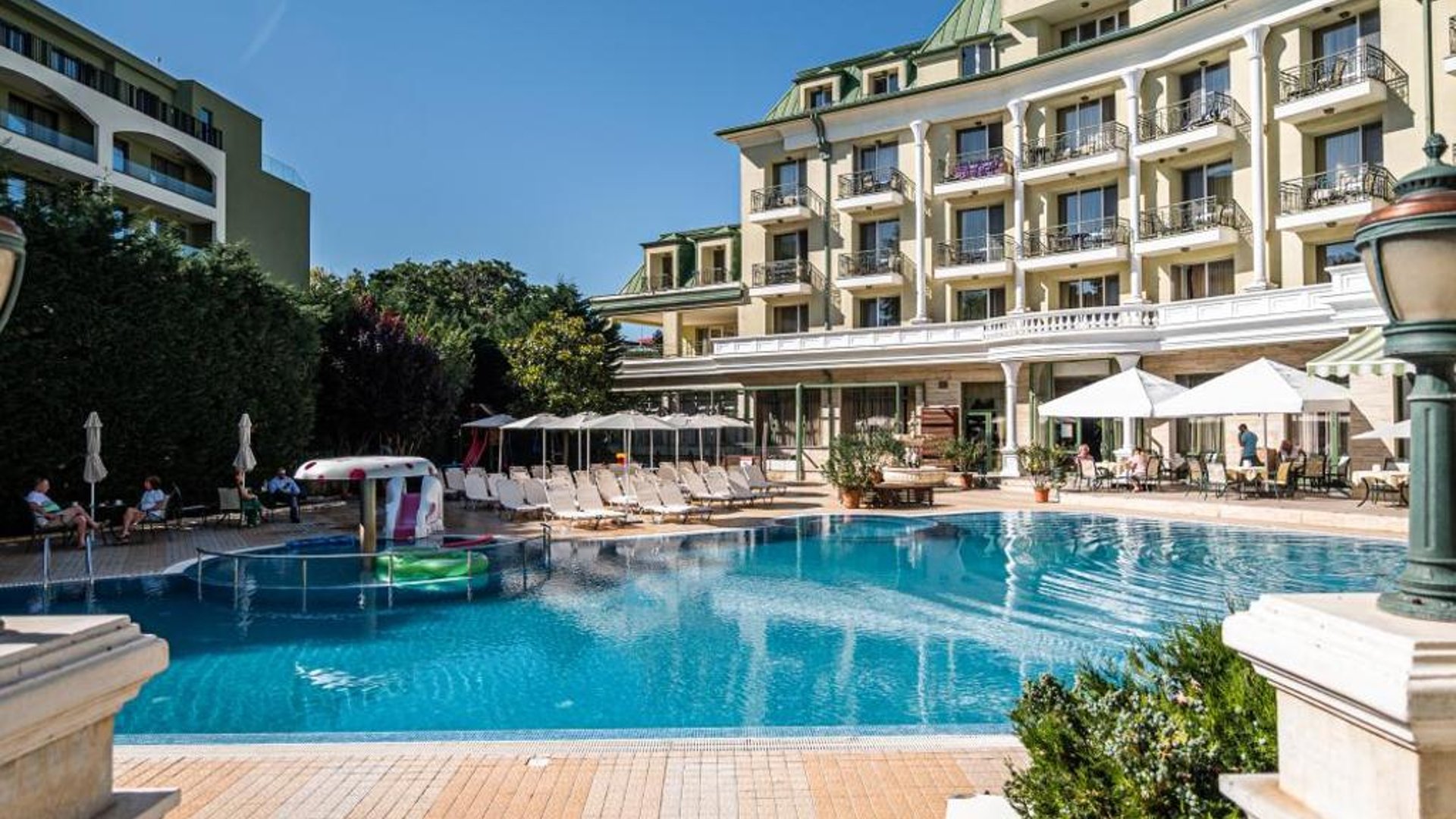 Romance Hotel and Family Suites in in Saints Constantine and Helena, Bulgaria
