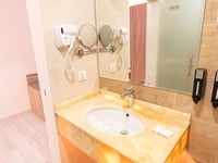 Hotel thumbnail 18