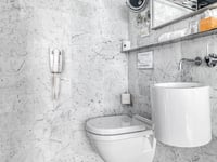 Hotel thumbnail 11