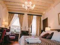 Hotel thumbnail 11