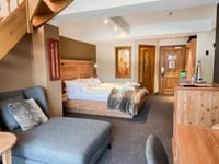 รูปภาพย่อโรงแรม 11