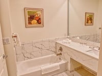 Hotel thumbnail 18