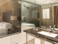 Hotel thumbnail 2