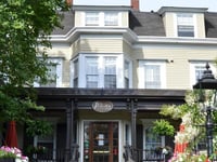 Hotel thumbnail 1