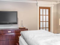 Hotel thumbnail 12
