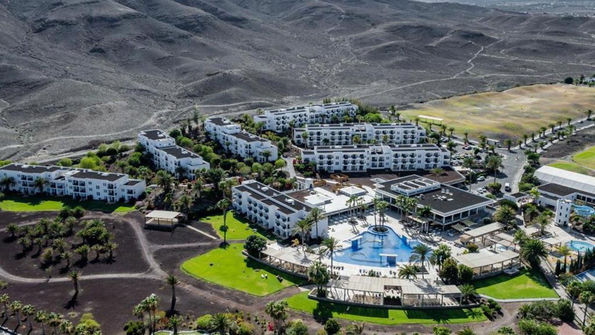 Playitas Aparthotel - Sports Resort in in Las Playitas, Spain