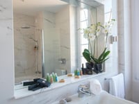 Hotel thumbnail 8