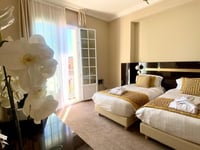 Hotel thumbnail 2