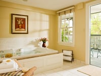 Hotel thumbnail 3