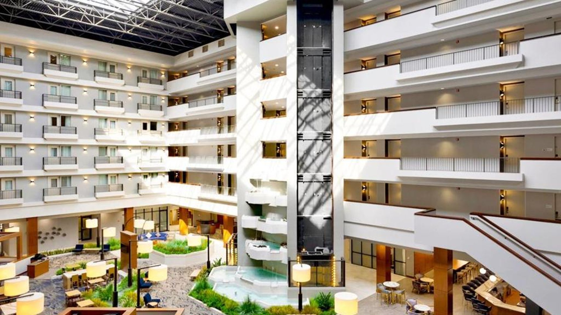 DoubleTree by Hilton Davenport in in Davenport, United States