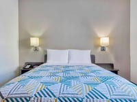 Hotel thumbnail 13