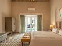 Hotel thumbnail 12