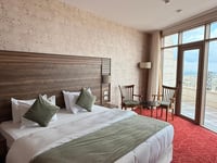 Hotel thumbnail 2