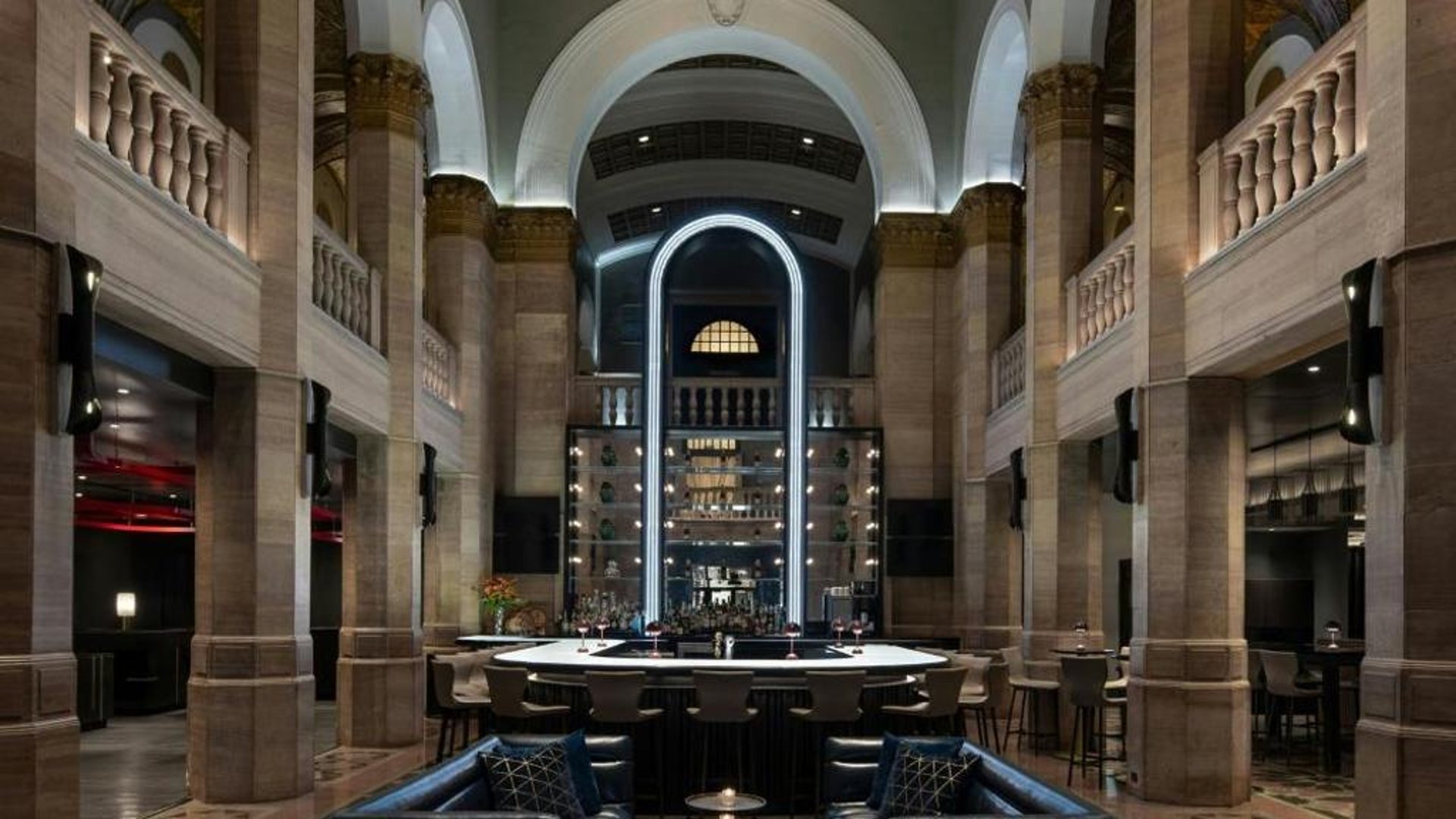 THE MIDLAND HOTEL, Chicago, a Tribute Portfolio Hotel in in Chicago, United States