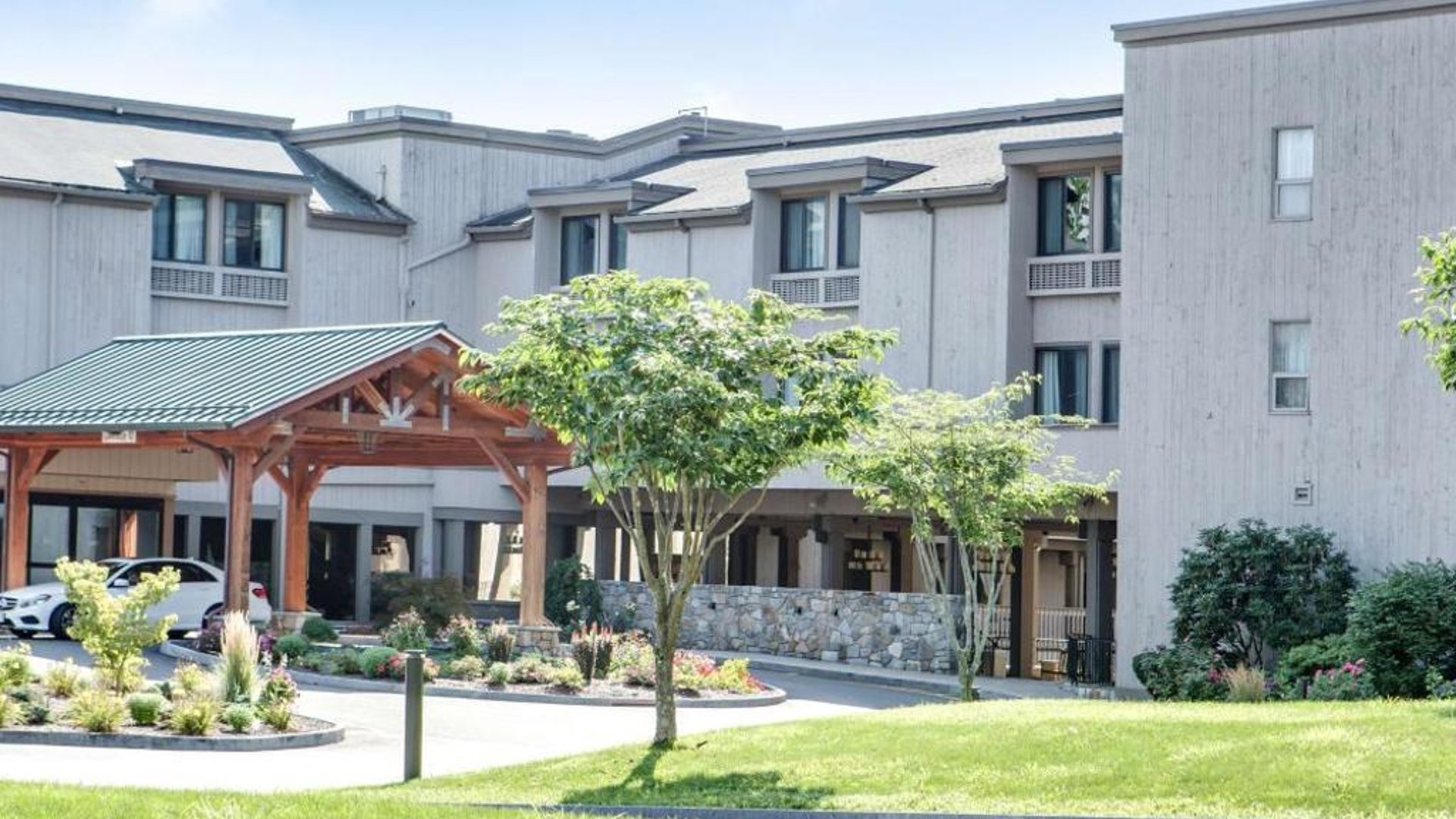 Heritage Hotel, Golf, Spa & Conference Center in in Southbury, United States