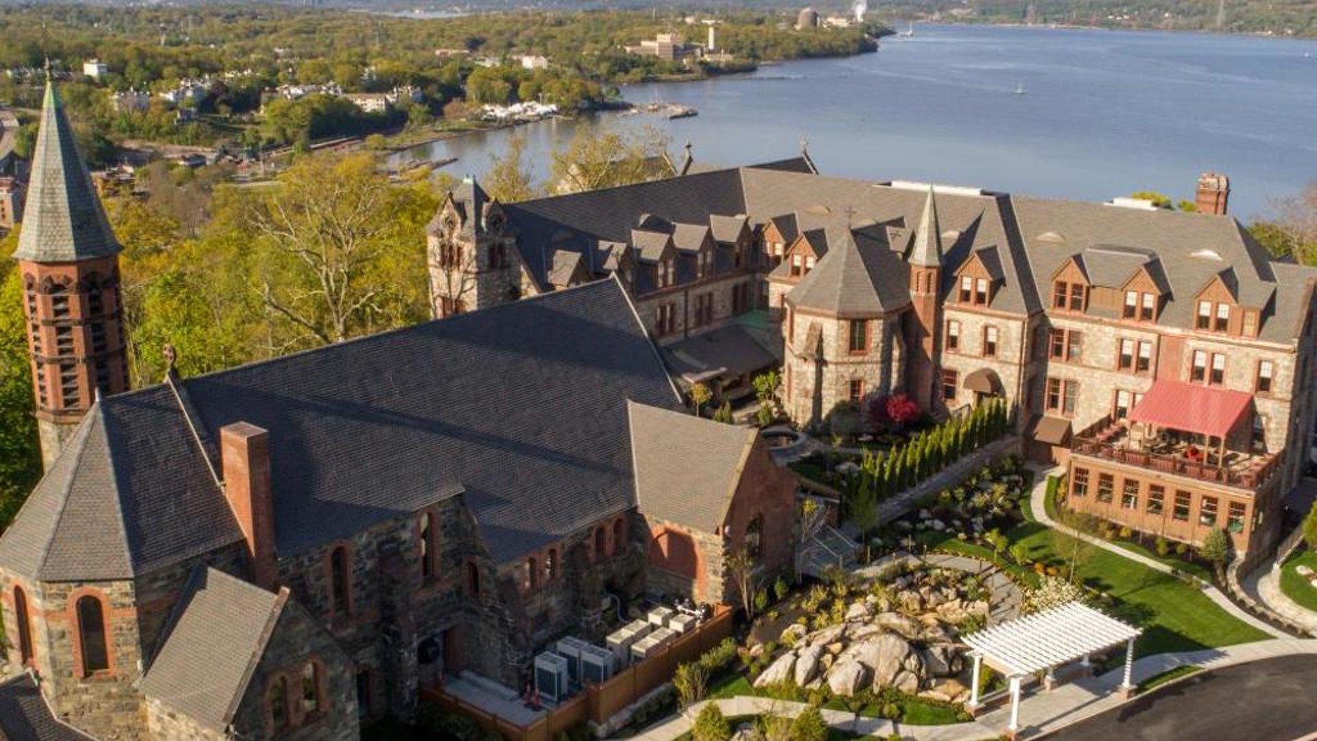 The Abbey Inn & Spa in in Peekskill, United States