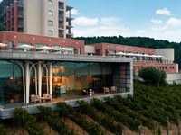Hotel thumbnail 2