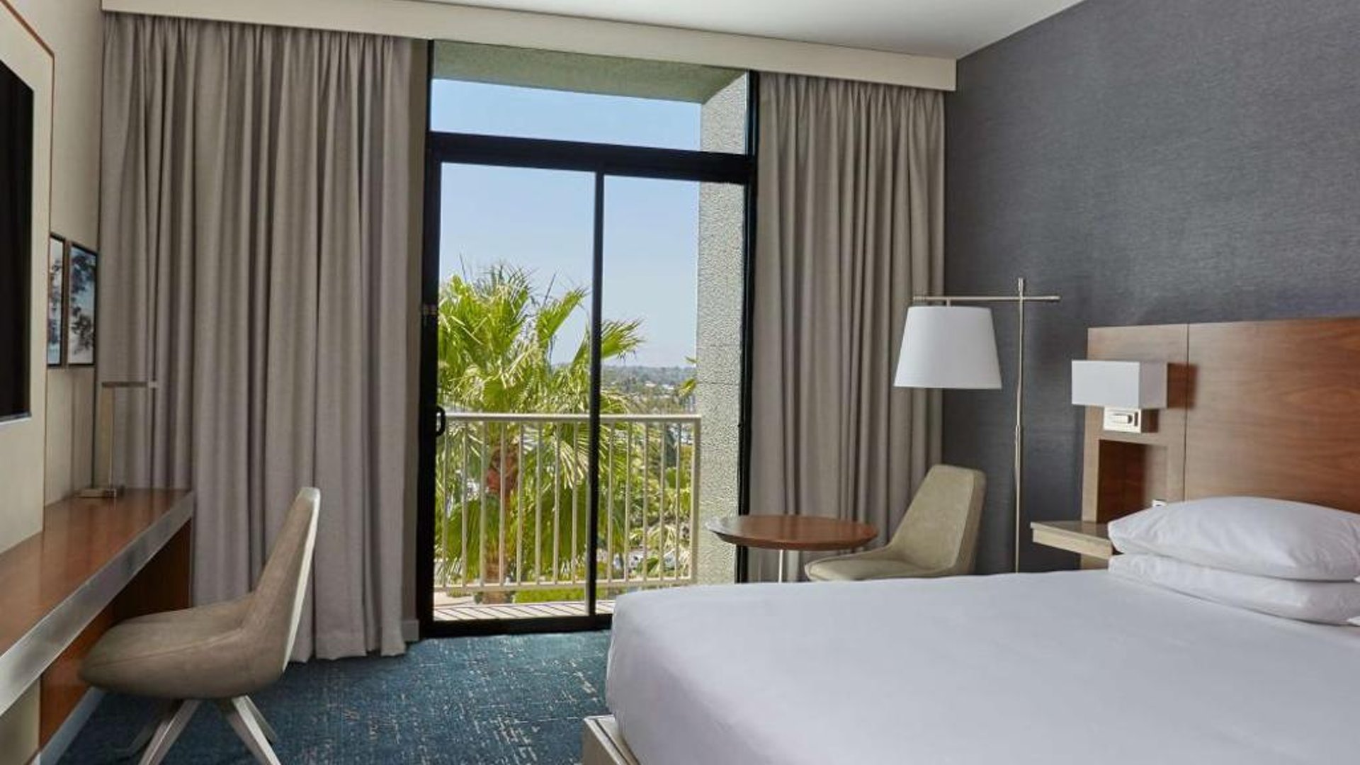 Hyatt Regency Newport Beach West in in Newport Beach, United States