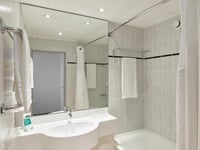 معاينة الفندق 7