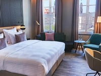 Hotel thumbnail 2