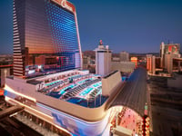 Hotel-miniature 1