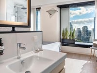 Miniatura del hotel 12