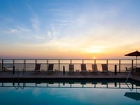 Hotel thumbnail 8