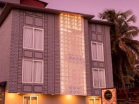 Hotel thumbnail 2