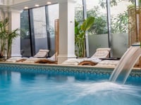 معاينة الفندق 13