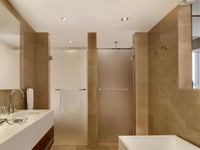 Hotel thumbnail 1