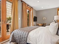 Hotel thumbnail 15