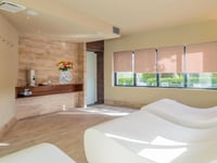 Hotel thumbnail 16