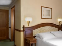 Hotel thumbnail 13