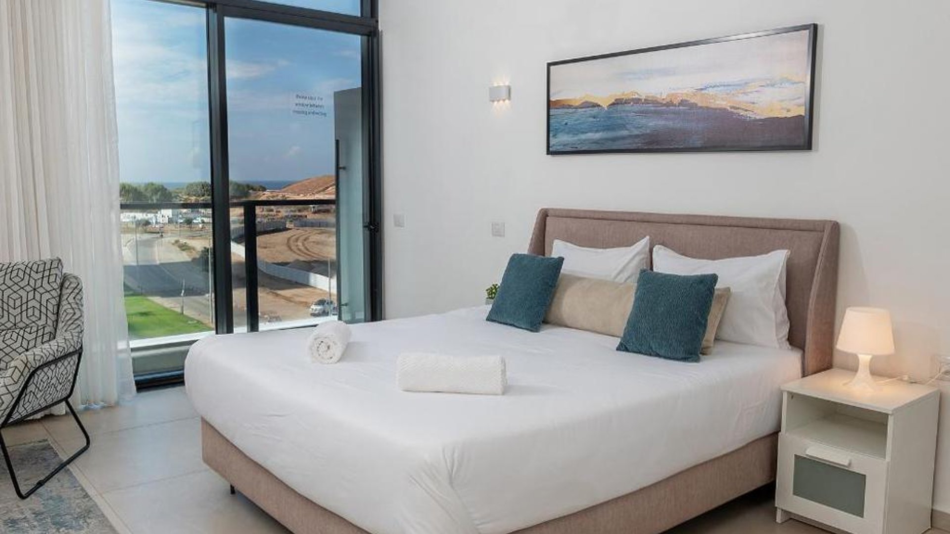 Hi-Yam SeaView Apartments & Suites - Building Shelter Available in in Bat Yam, Israel