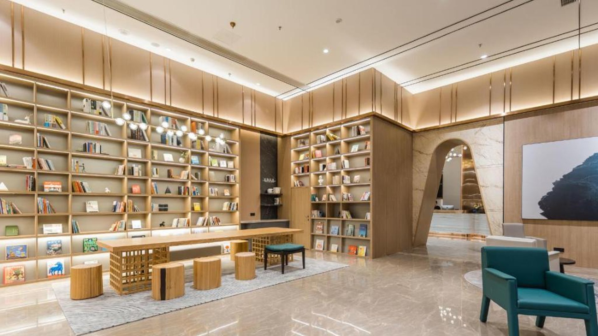 Atour Hotel Nanchang Red Valley Beach Qiushui Plaza in in Nanchang, China