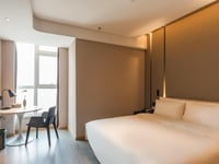 Hotel thumbnail 15